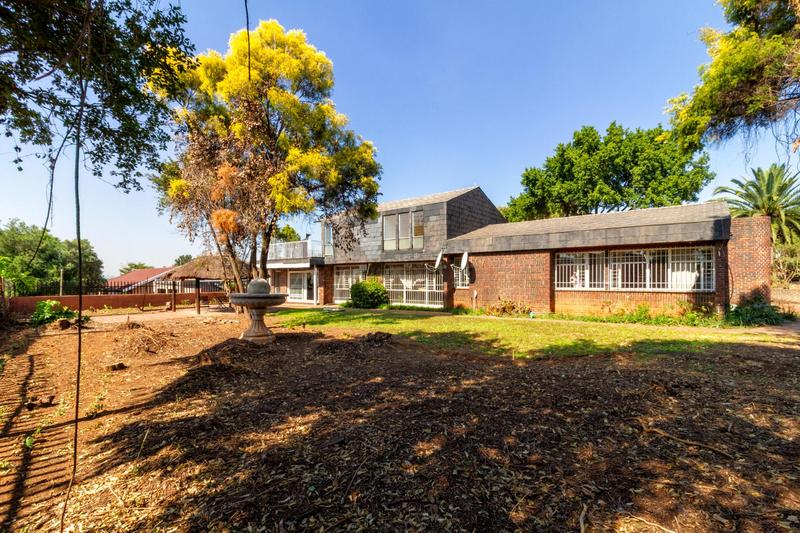 To Let 5 Bedroom Property for Rent in Sundowner Gauteng