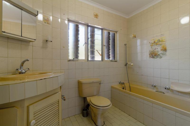 To Let 5 Bedroom Property for Rent in Sundowner Gauteng