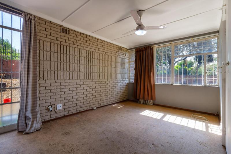 To Let 5 Bedroom Property for Rent in Sundowner Gauteng