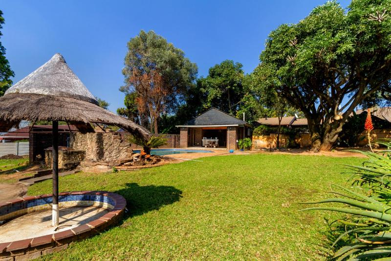 To Let 5 Bedroom Property for Rent in Sundowner Gauteng
