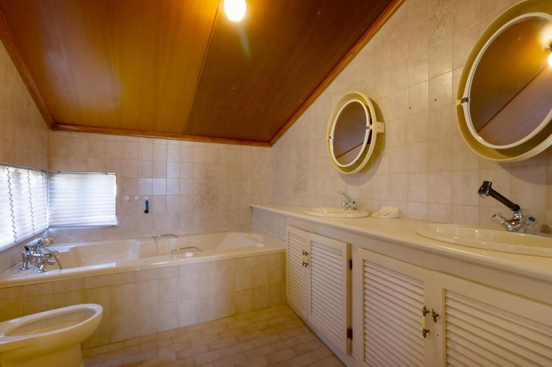 To Let 5 Bedroom Property for Rent in Sundowner Gauteng