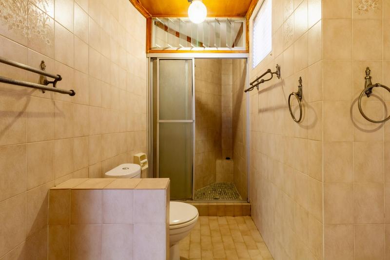 To Let 5 Bedroom Property for Rent in Sundowner Gauteng