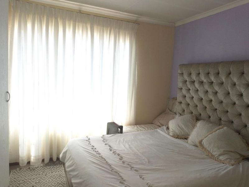 2 Bedroom Property for Sale in Terenure Gauteng