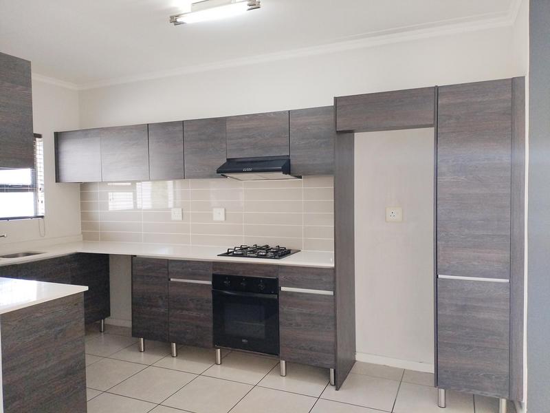To Let 3 Bedroom Property for Rent in Bryanston Gauteng