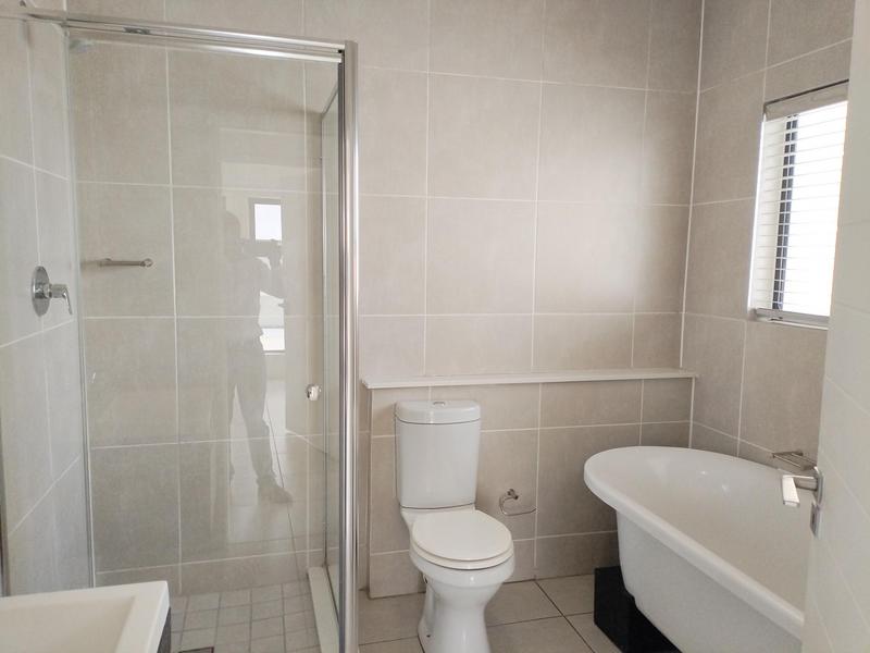 To Let 3 Bedroom Property for Rent in Bryanston Gauteng
