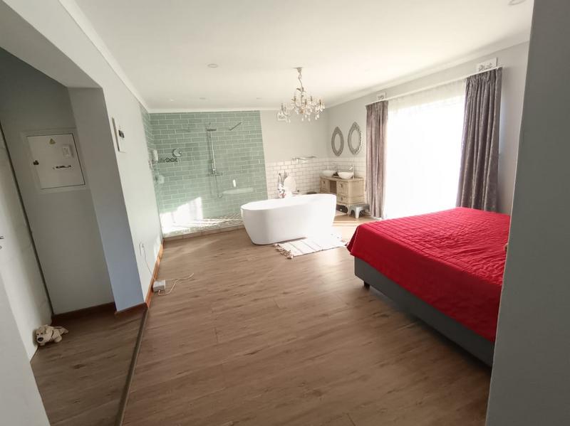 To Let 5 Bedroom Property for Rent in Elspark Gauteng