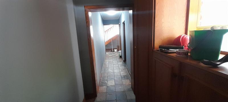To Let 4 Bedroom Property for Rent in Little Falls Gauteng