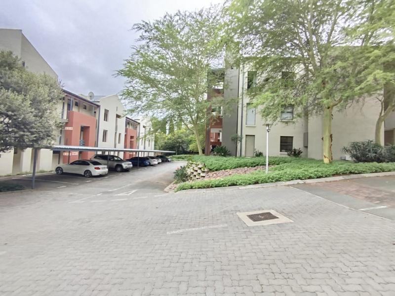 To Let 2 Bedroom Property for Rent in Bryanston Gauteng