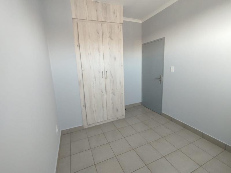 To Let 2 Bedroom Property for Rent in Annlin Gauteng