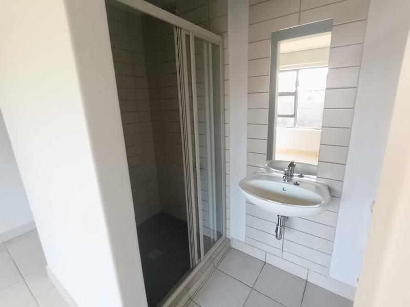 2 Bedroom Property for Sale in Annlin Gauteng
