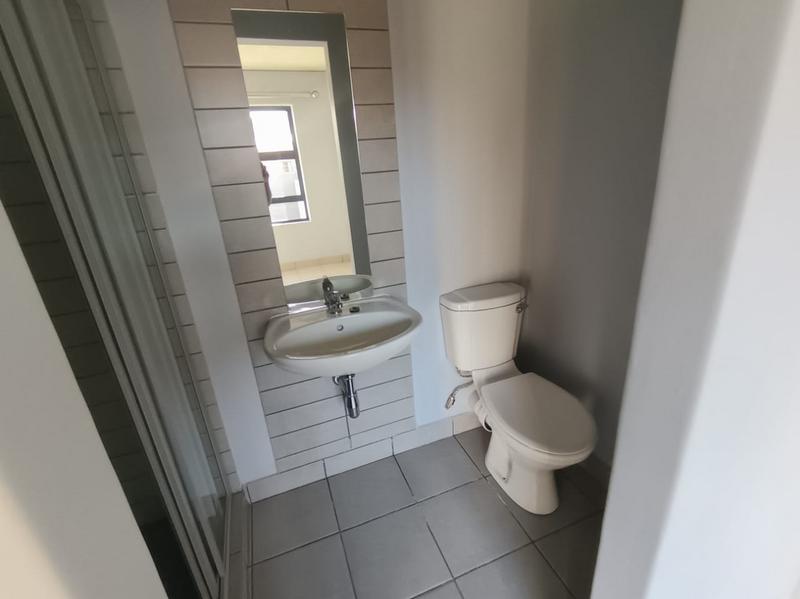 2 Bedroom Property for Sale in Annlin Gauteng