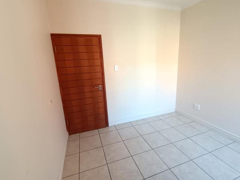 To Let 2 Bedroom Property for Rent in Pretorius Park Gauteng