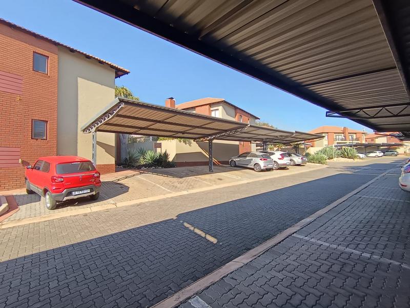 To Let 2 Bedroom Property for Rent in Pretorius Park Gauteng