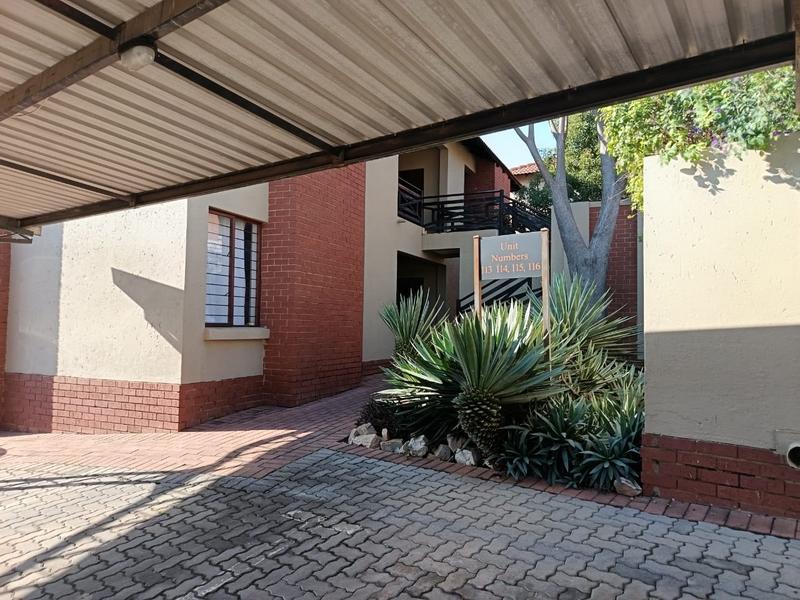 To Let 2 Bedroom Property for Rent in Pretorius Park Gauteng