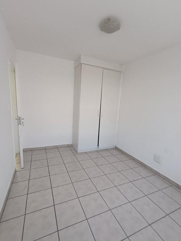 2 Bedroom Property for Sale in Vorna Valley Gauteng