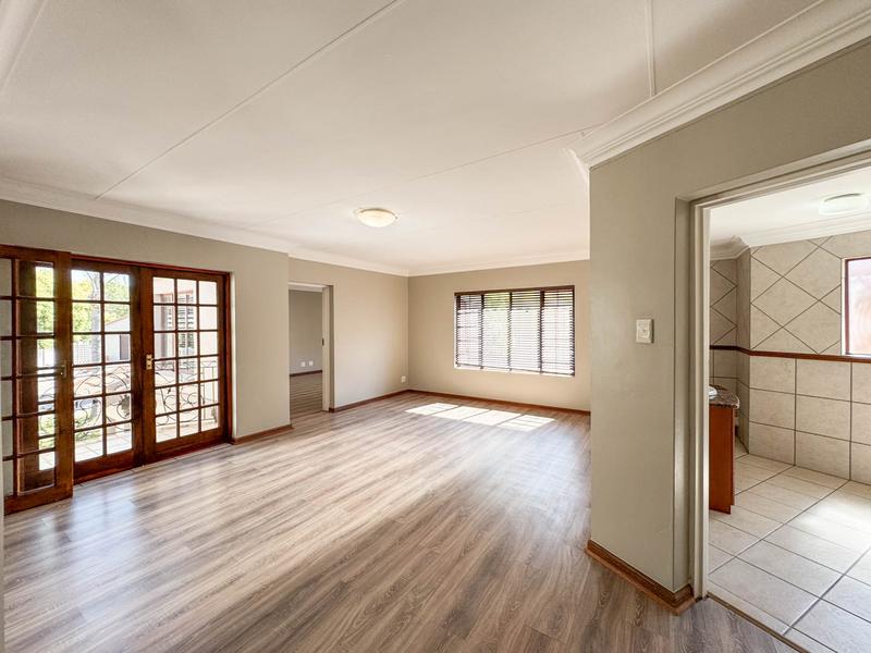6 Bedroom Property for Sale in Midstream Estate Gauteng
