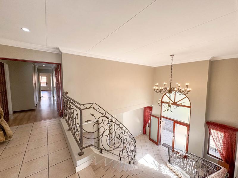 6 Bedroom Property for Sale in Midstream Estate Gauteng