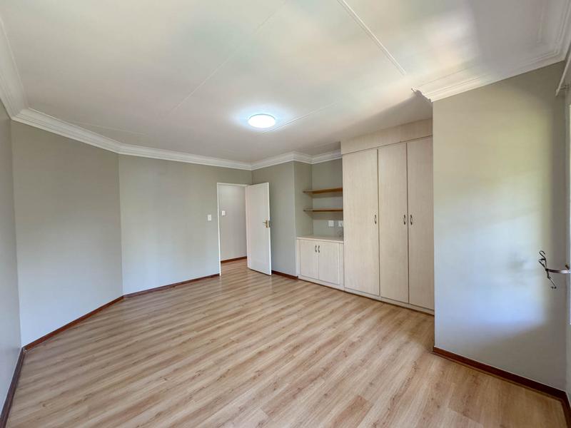 6 Bedroom Property for Sale in Midstream Estate Gauteng