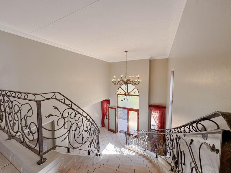 6 Bedroom Property for Sale in Midstream Estate Gauteng