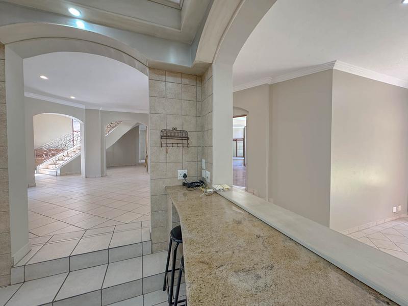 6 Bedroom Property for Sale in Midstream Estate Gauteng