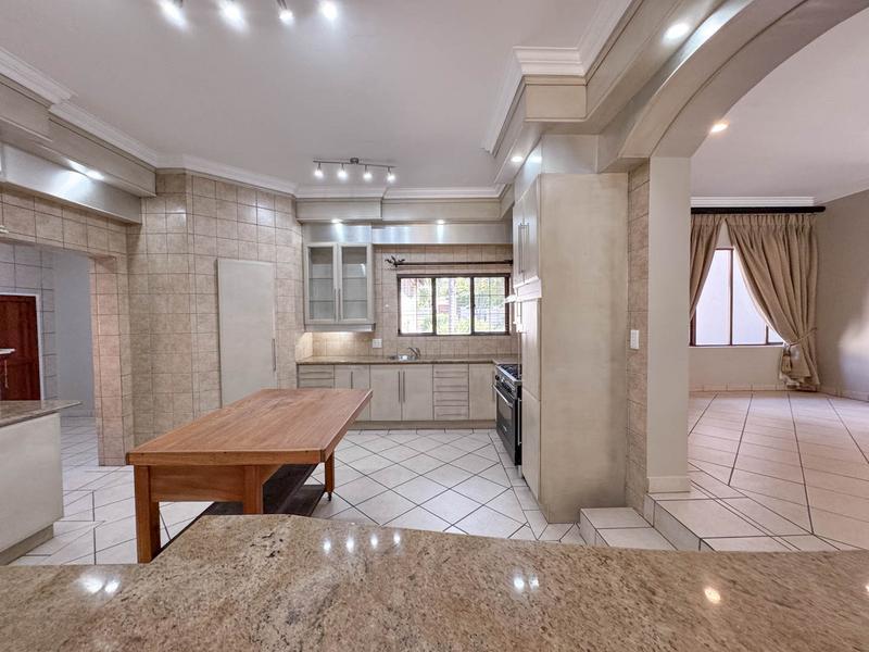 6 Bedroom Property for Sale in Midstream Estate Gauteng