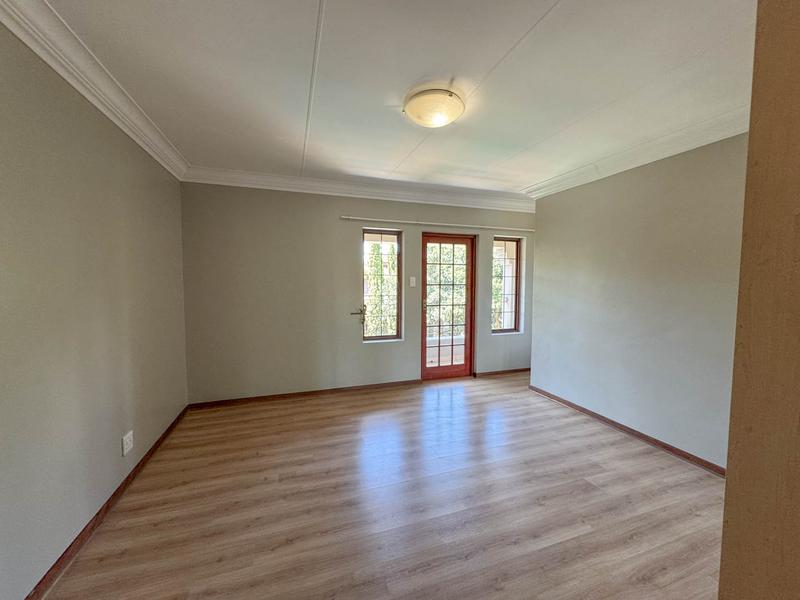 6 Bedroom Property for Sale in Midstream Estate Gauteng