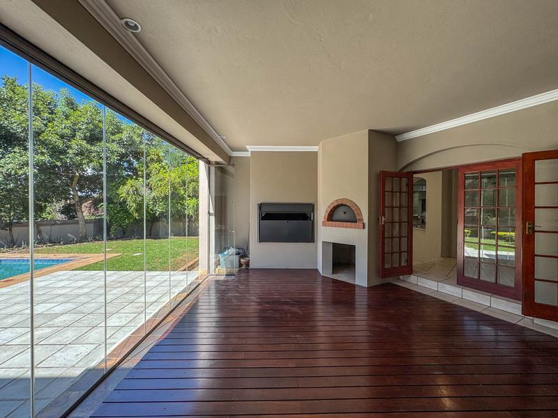 6 Bedroom Property for Sale in Midstream Estate Gauteng