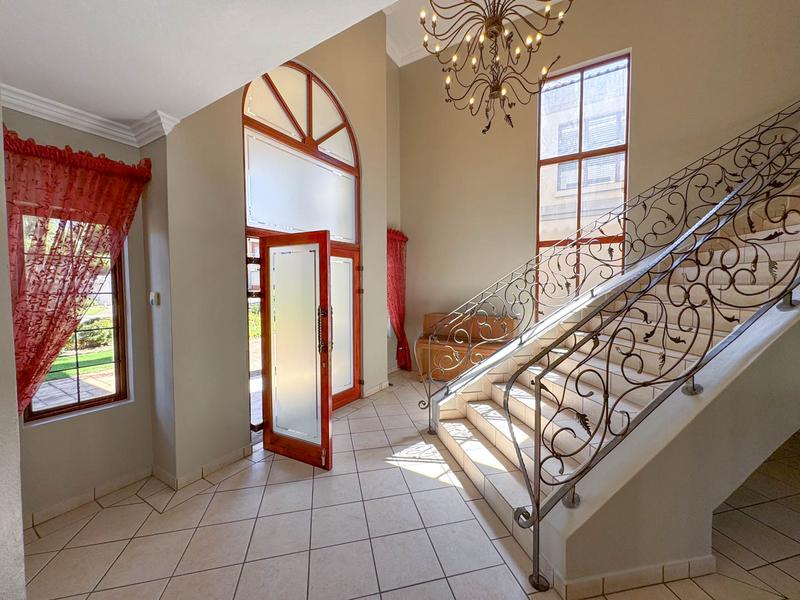 6 Bedroom Property for Sale in Midstream Estate Gauteng