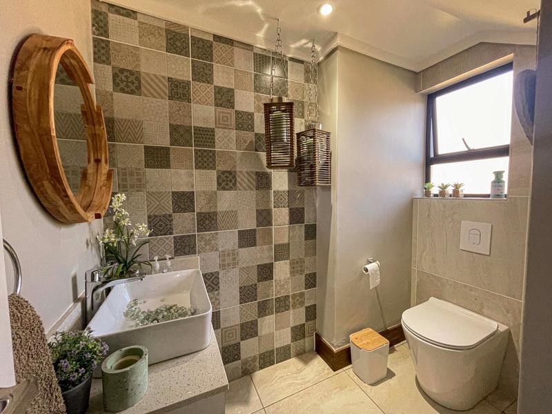 4 Bedroom Property for Sale in Midstream Ridge Gauteng