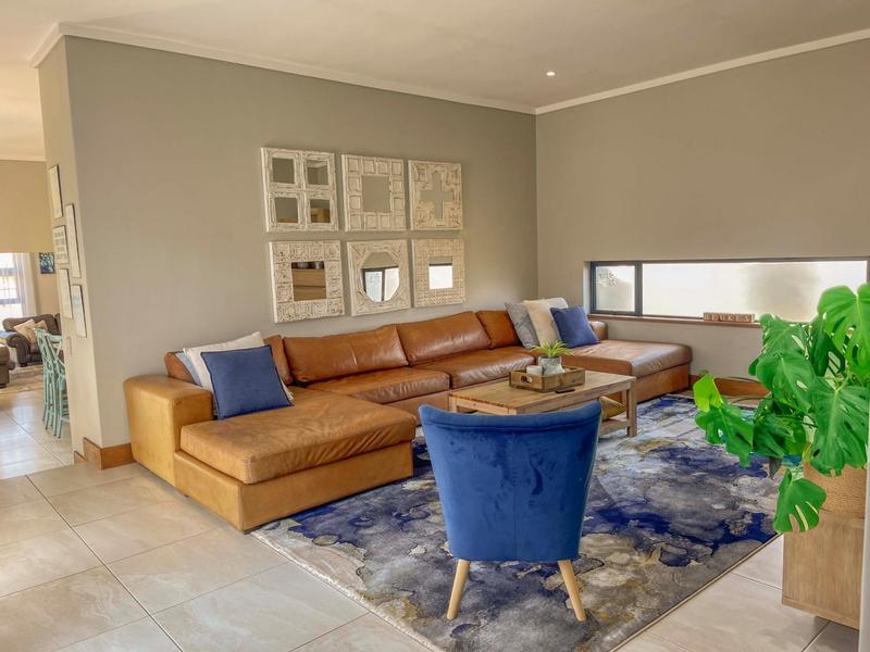 4 Bedroom Property for Sale in Midstream Ridge Gauteng