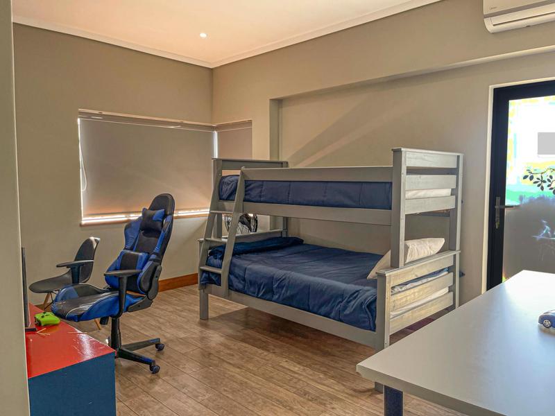 4 Bedroom Property for Sale in Midstream Ridge Gauteng