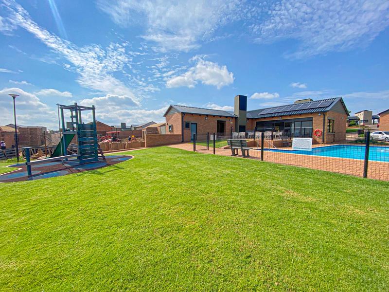 2 Bedroom Property for Sale in Retire at Midstream Gauteng