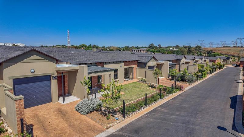 2 Bedroom Property for Sale in Retire at Midstream Gauteng