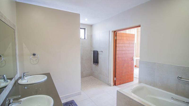 2 Bedroom Property for Sale in Retire at Midstream Gauteng