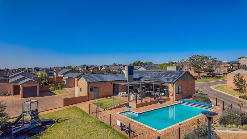2 Bedroom Property for Sale in Retire at Midstream Gauteng