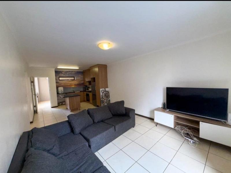 2 Bedroom Property for Sale in Ruimsig Gauteng