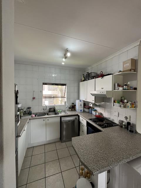 To Let 2 Bedroom Property for Rent in Morningside Gauteng