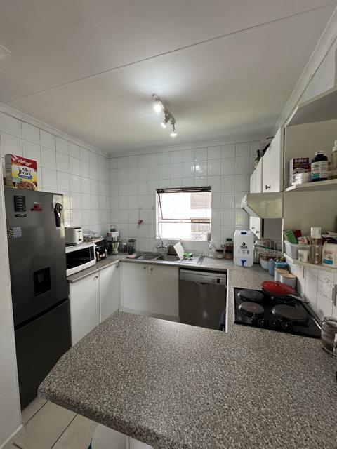 To Let 2 Bedroom Property for Rent in Morningside Gauteng