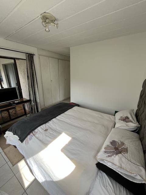 To Let 2 Bedroom Property for Rent in Morningside Gauteng