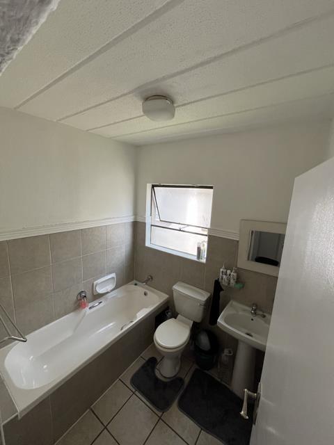 To Let 2 Bedroom Property for Rent in Morningside Gauteng