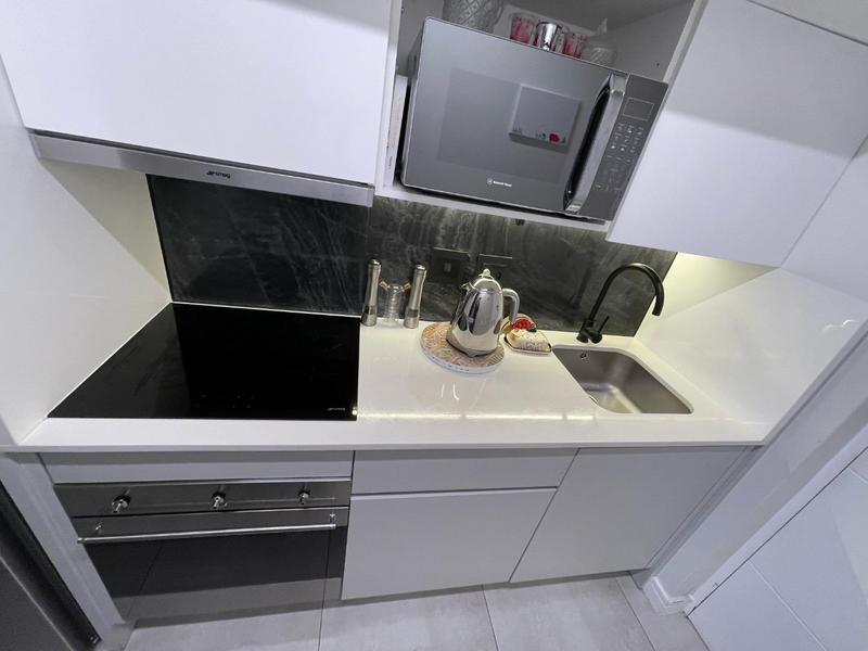To Let 1 Bedroom Property for Rent in Waterfall Gauteng