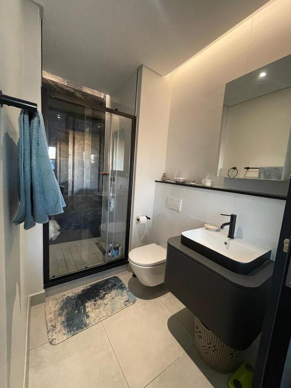 To Let 1 Bedroom Property for Rent in Waterfall Gauteng