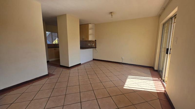 To Let 2 Bedroom Property for Rent in Doornkloof Gauteng