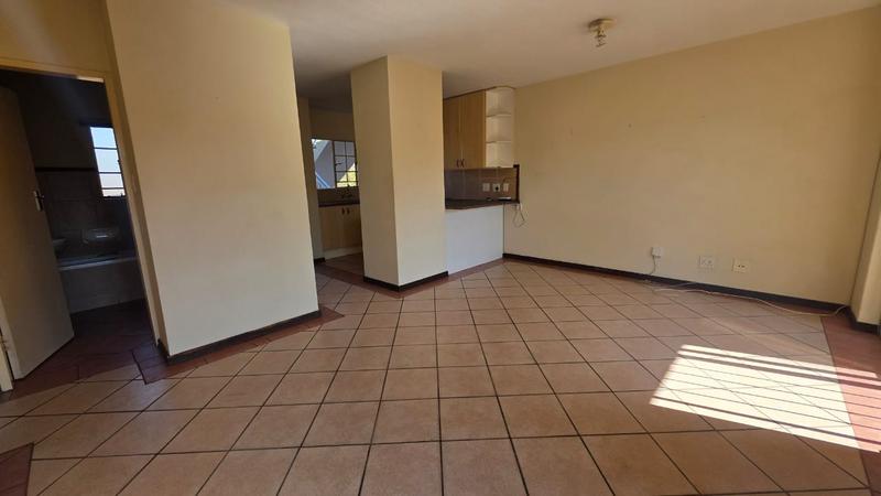 To Let 2 Bedroom Property for Rent in Doornkloof Gauteng