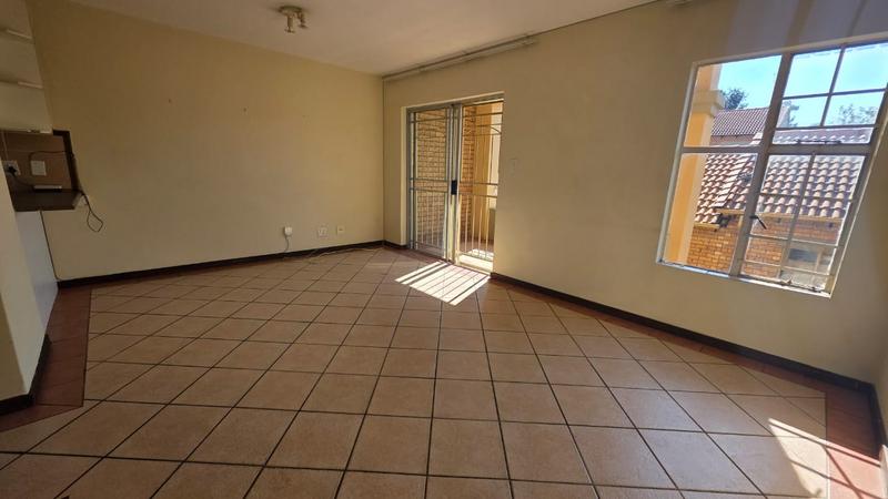 To Let 2 Bedroom Property for Rent in Doornkloof Gauteng