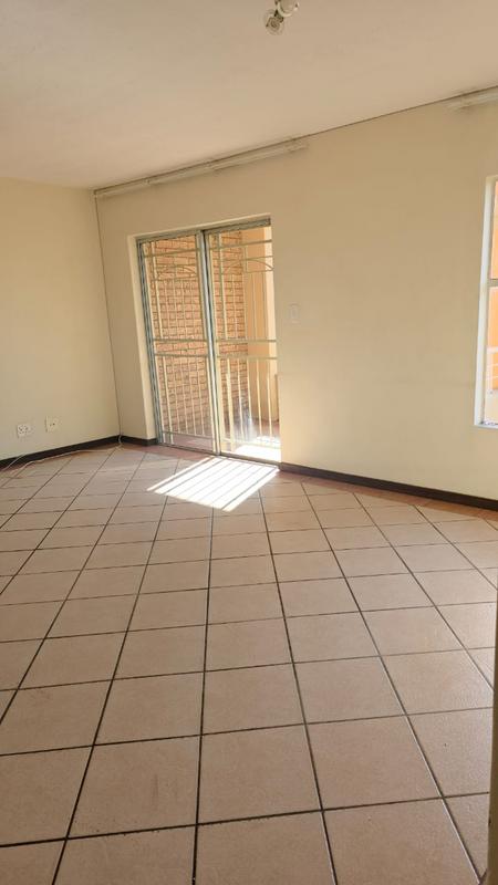 To Let 2 Bedroom Property for Rent in Doornkloof Gauteng