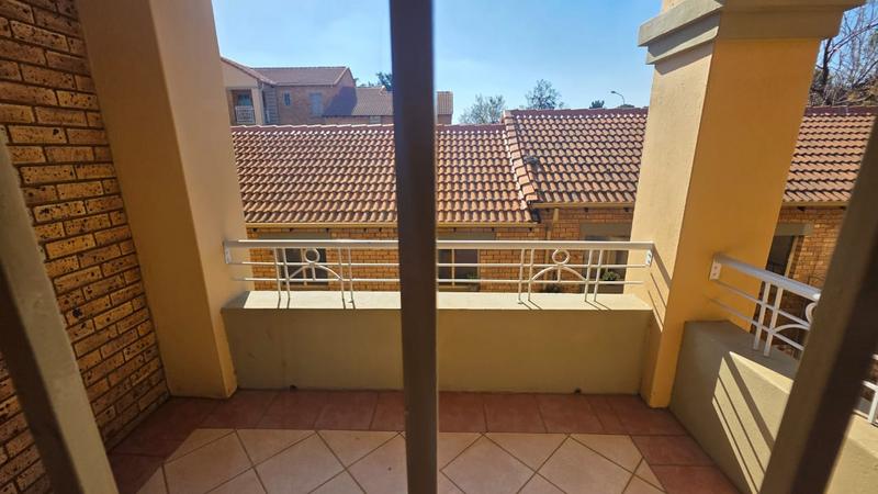 To Let 2 Bedroom Property for Rent in Doornkloof Gauteng