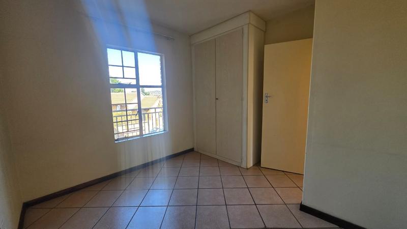 To Let 2 Bedroom Property for Rent in Doornkloof Gauteng
