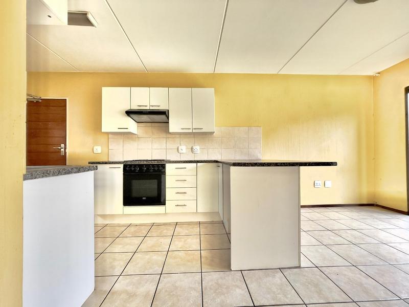 To Let 2 Bedroom Property for Rent in Roodepoort Gauteng