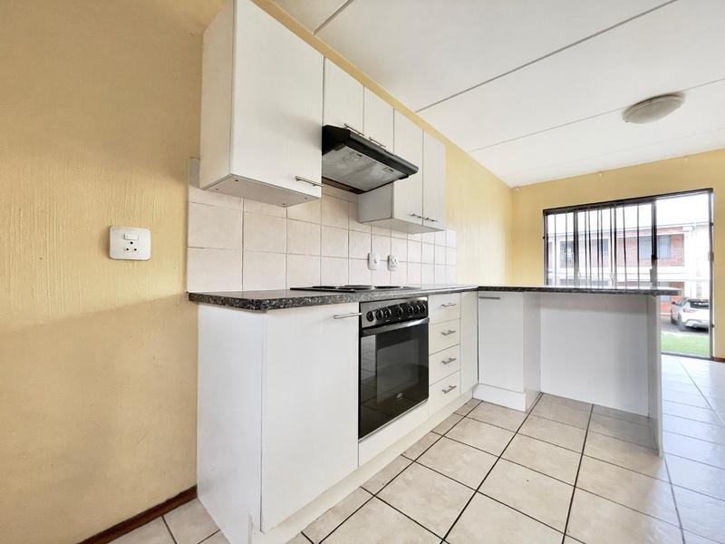 To Let 2 Bedroom Property for Rent in Roodepoort Gauteng